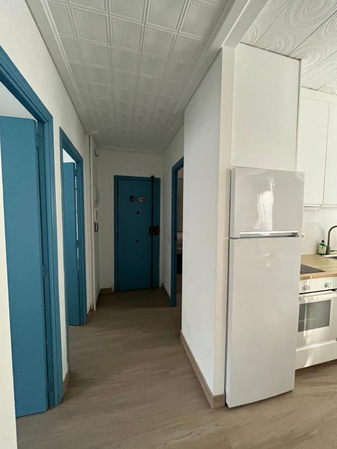 ולנסיה Modernized 3-Bedroom Flat 500M To The Beach מראה חיצוני תמונה